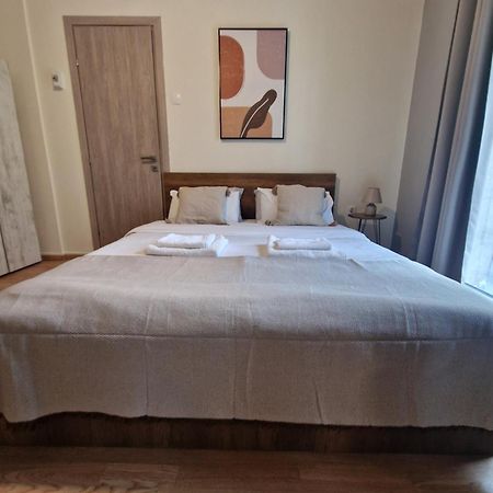 Closer "Egnatia Apartment 2" Thessaloniki Exterior photo