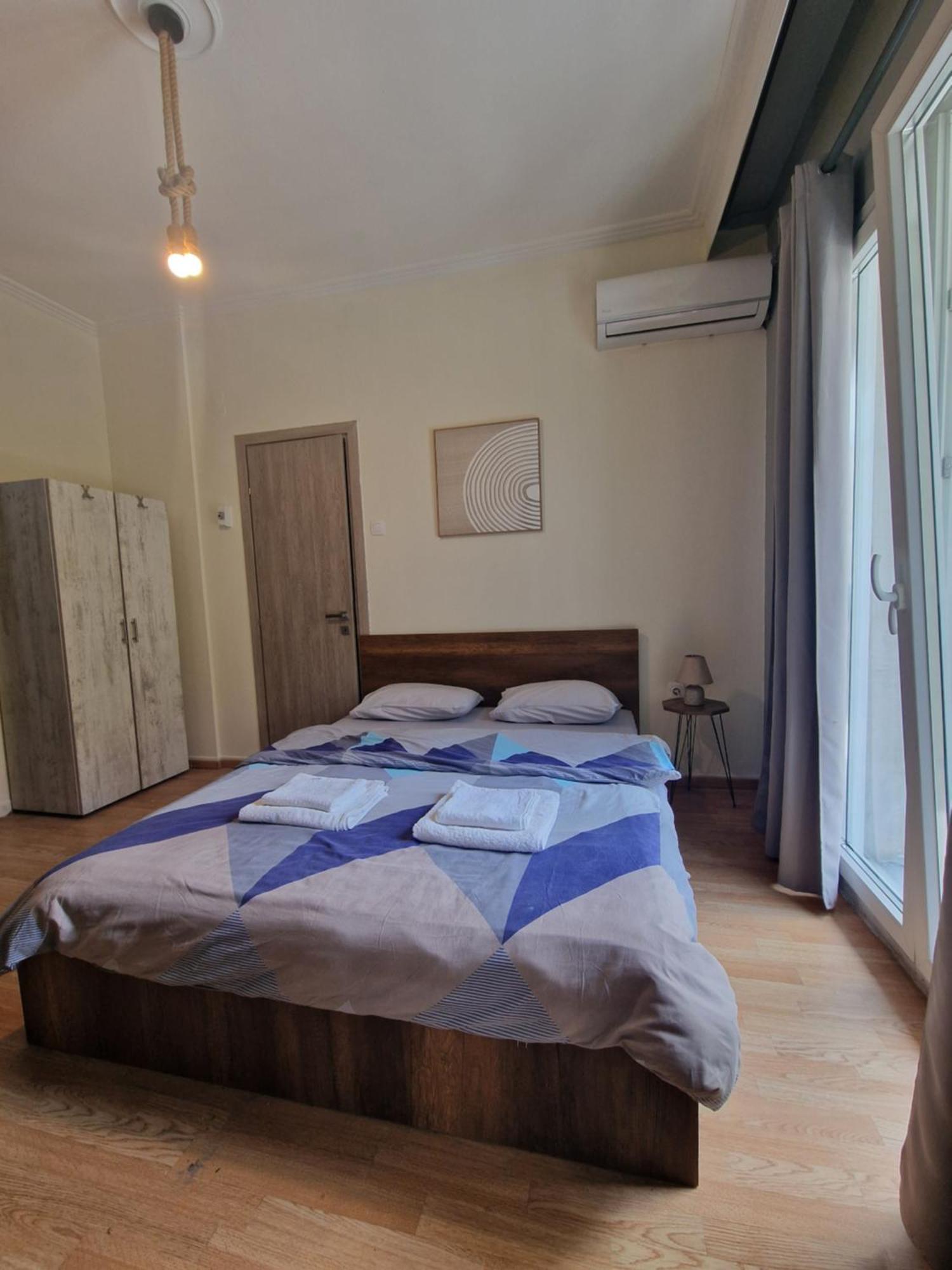 Closer "Egnatia Apartment 2" Thessaloniki Exterior photo